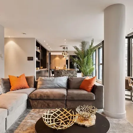 Canal View - Apartamento